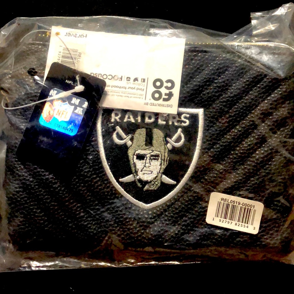 Raiders Wristlet